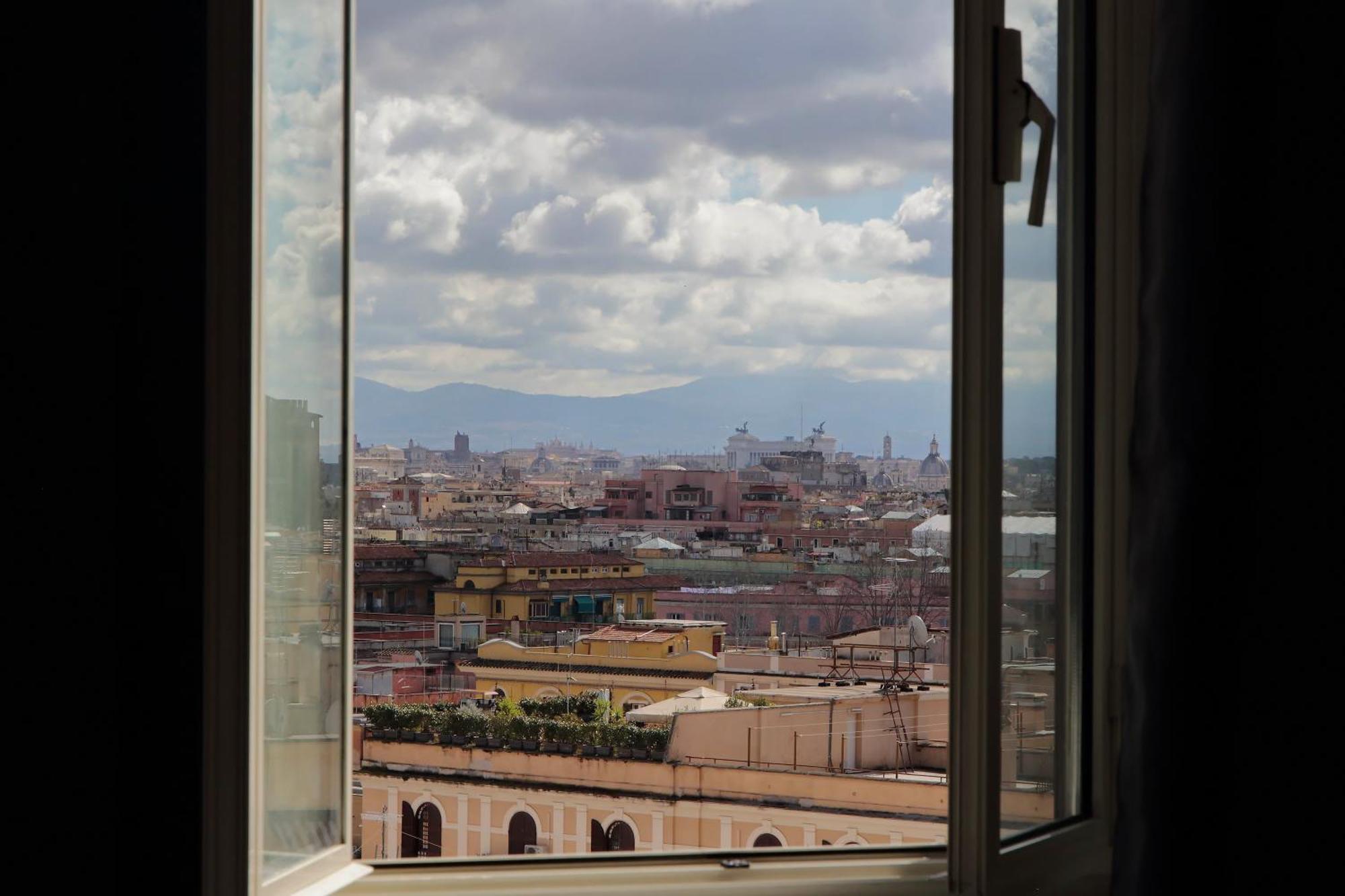 Vatican Guesthouse ローマ エクステリア 写真