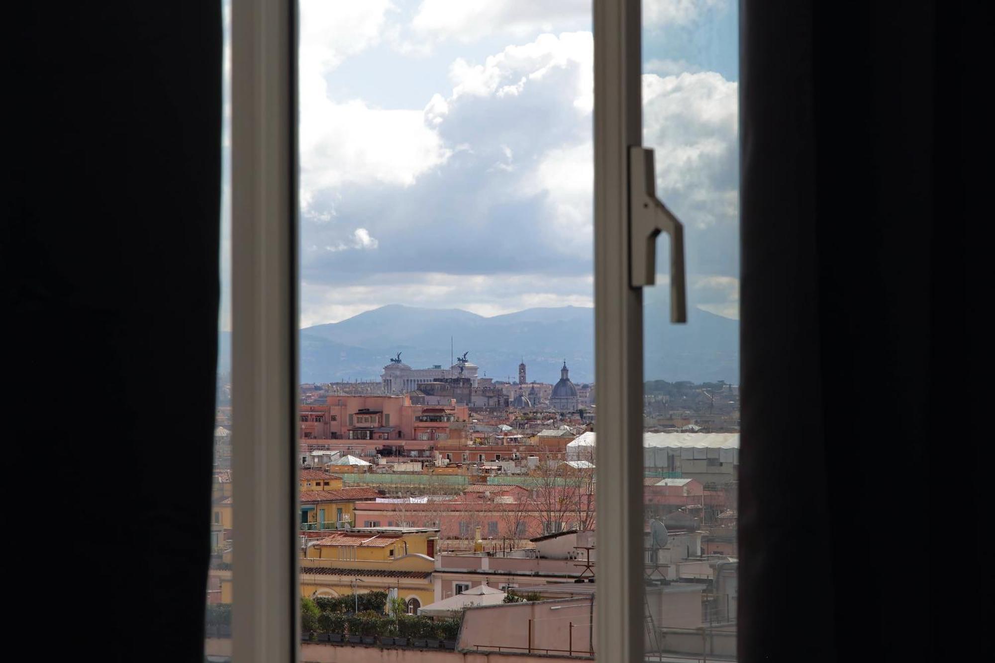 Vatican Guesthouse ローマ エクステリア 写真